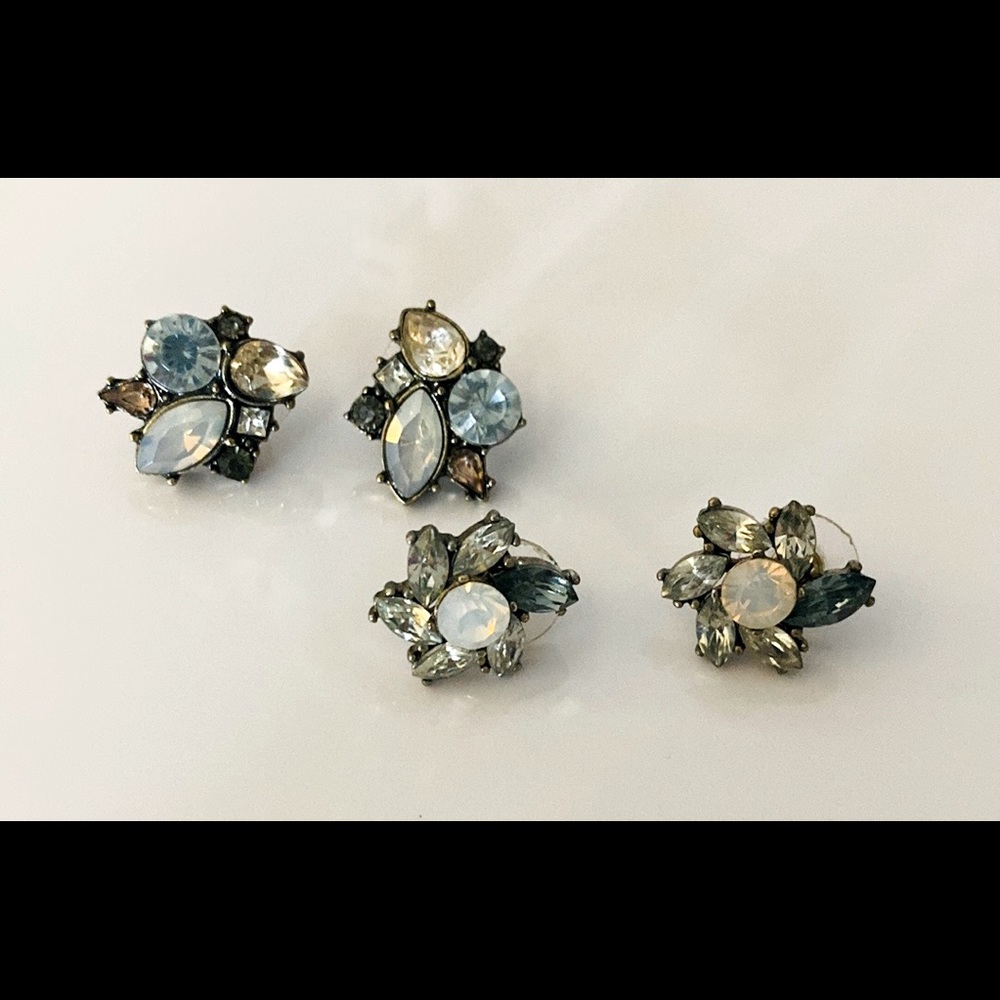 2 Pairs Rhinestone Cluster Earrings